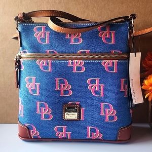 NWT. Dooney and Bourke Crossbody Purse.